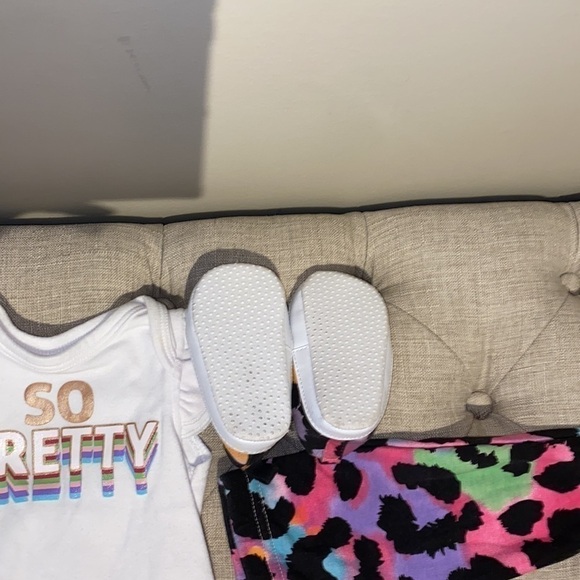 Weeplay Baby 3 Piece Set with Shoes Size 3/6M - Picture 5 of 10